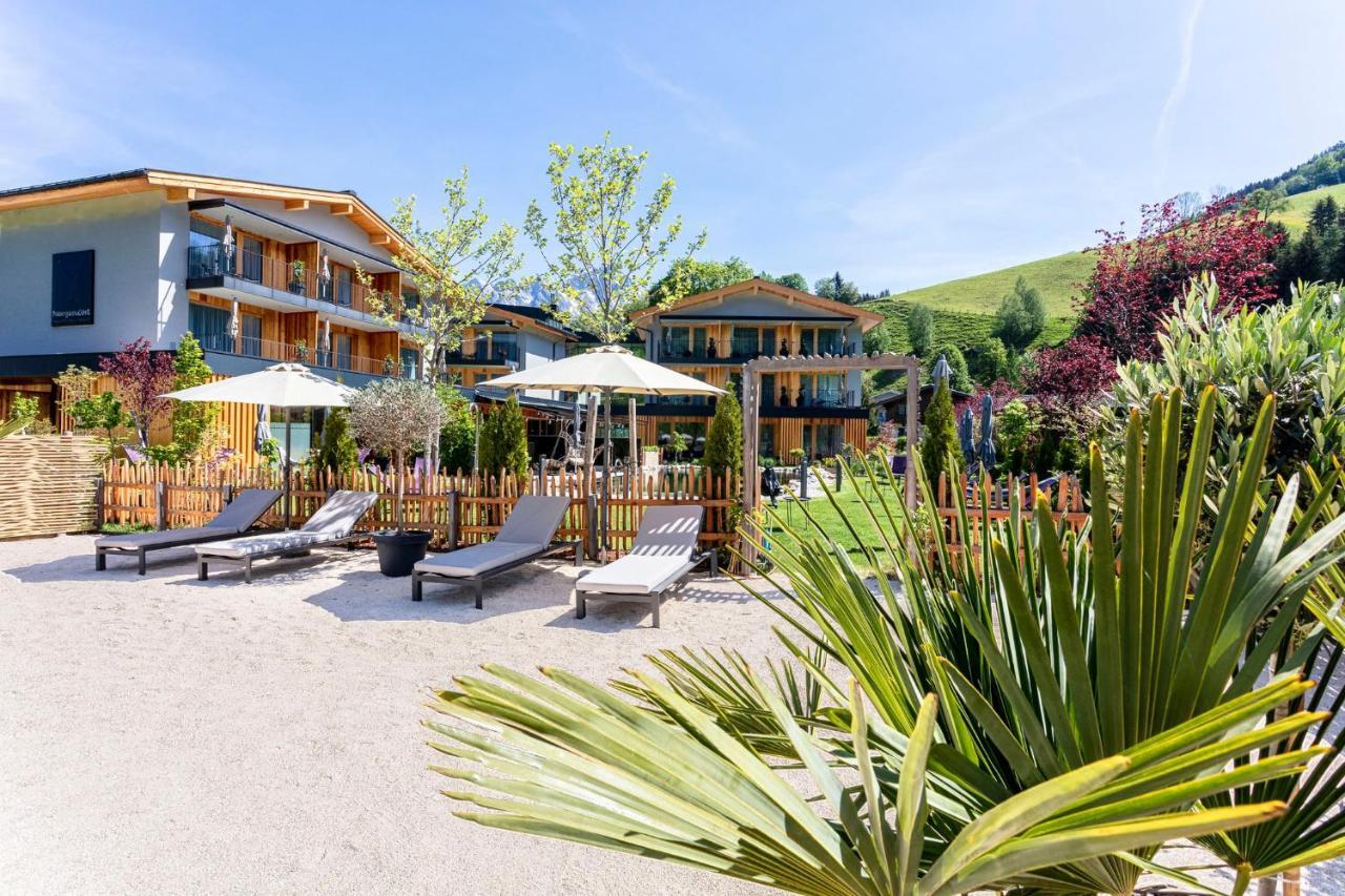Hotel Morgenzeit -Natuerlich.Bed&Brunch Maria Alm am Steinernen Meer Bagian luar foto