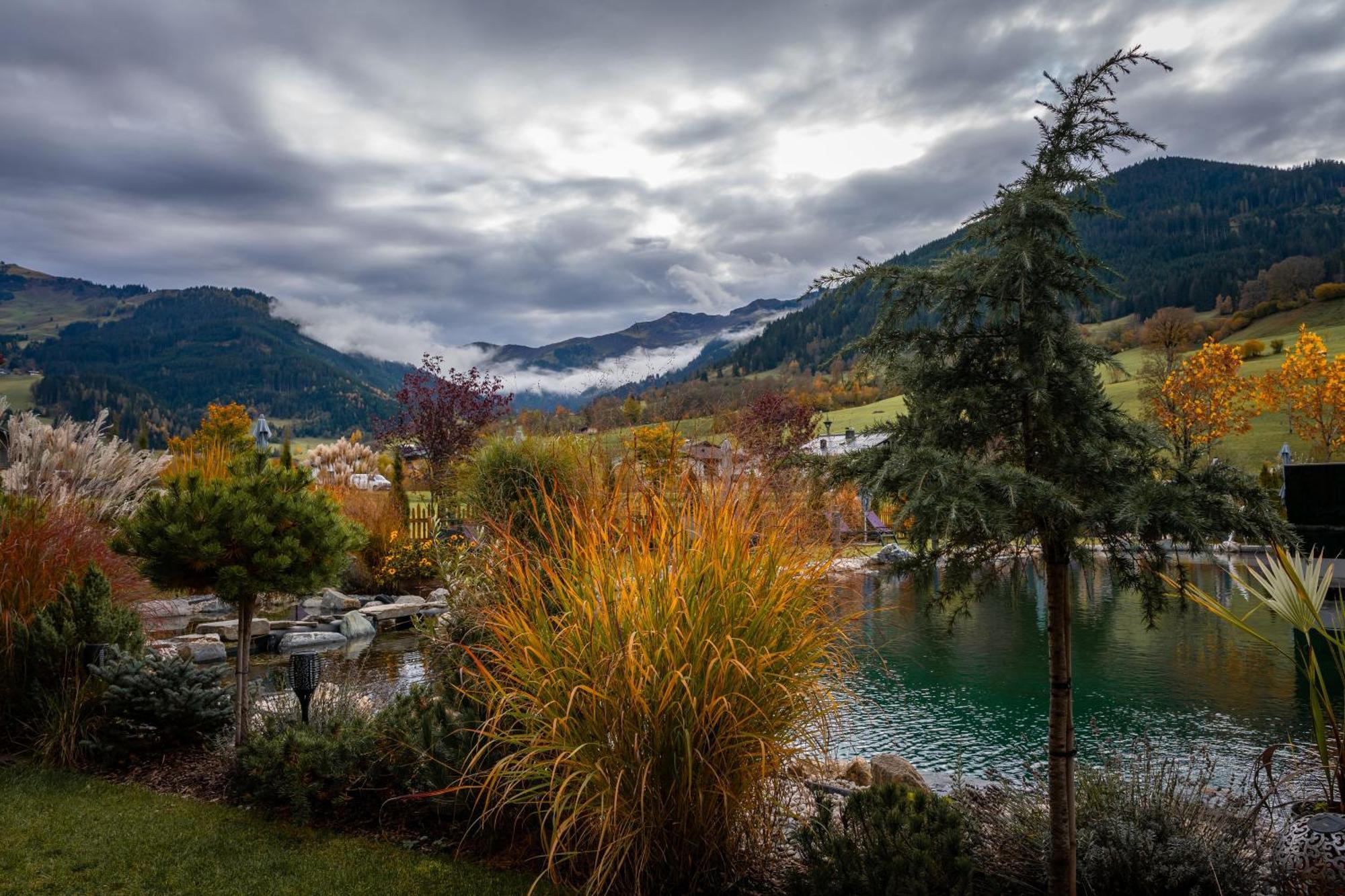Hotel Morgenzeit -Natuerlich.Bed&Brunch Maria Alm am Steinernen Meer Bagian luar foto